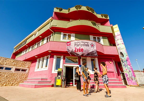 Hostel Zrce Beach