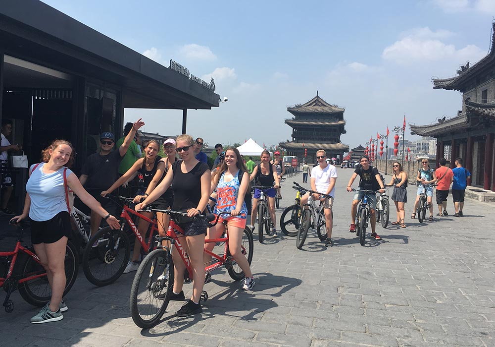 Rundreise China - Radtour Wir erkunden die Stadt nicht nur zu Fuß!