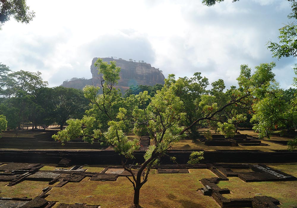 Rundreise Sri Lanka - Sigirya Rock Der Sigirya Rock ist eines der Wahrzeichen Sri Lankas.