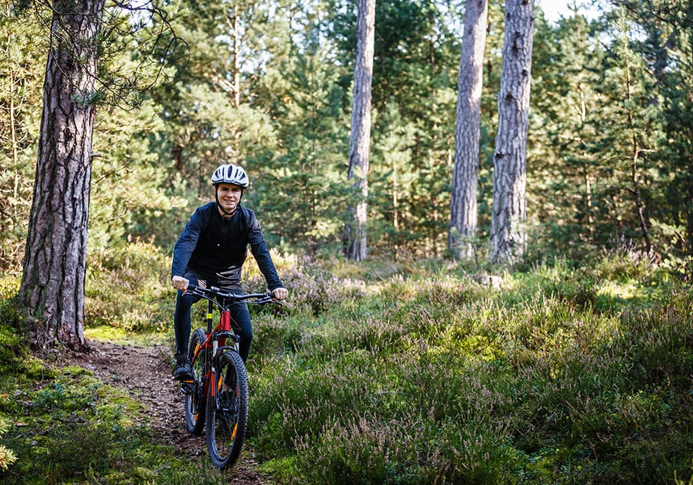 Mountainbiketour Erkunde die Umgebung mit dem Mountainbike.
