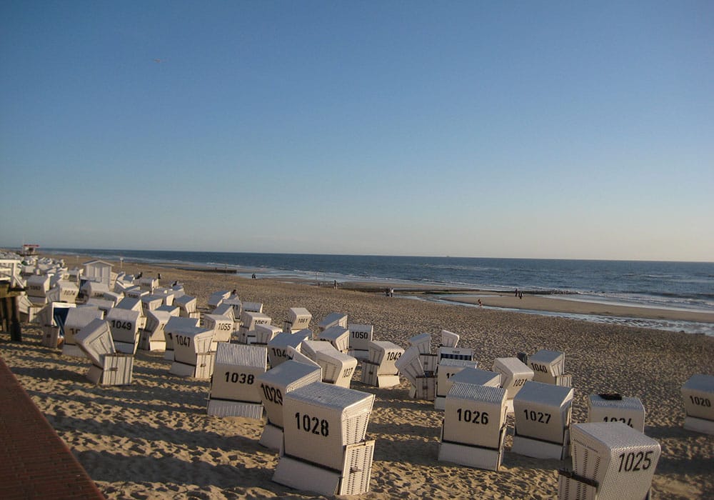 strand Die Nordseeinsel Sylt ist für Ihre langen Sandstrände bekannt.