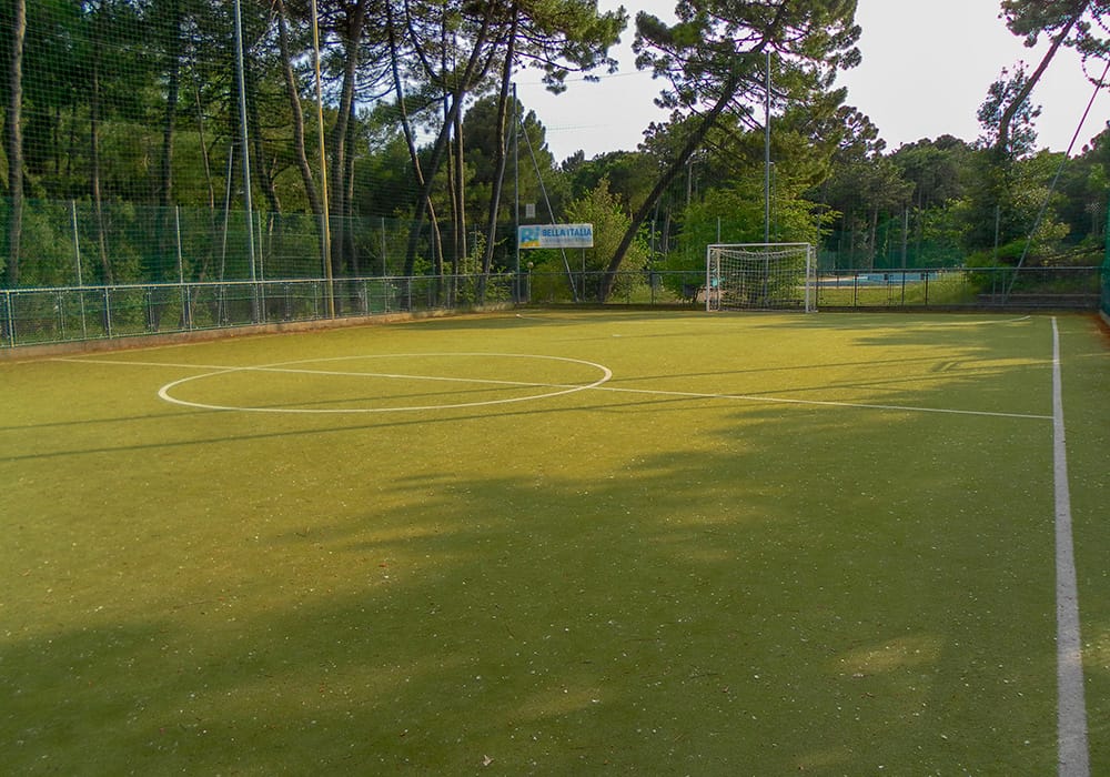 Fußballplatz auf dem Areal Lust auf 'ne Runde Fußball?