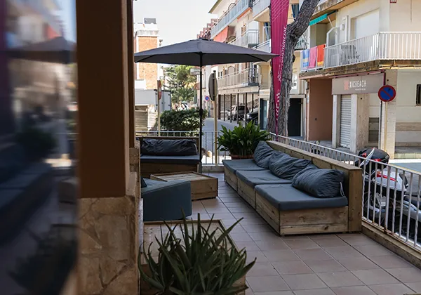 Terrasse im Hotel Rosamar in Playa de Aro