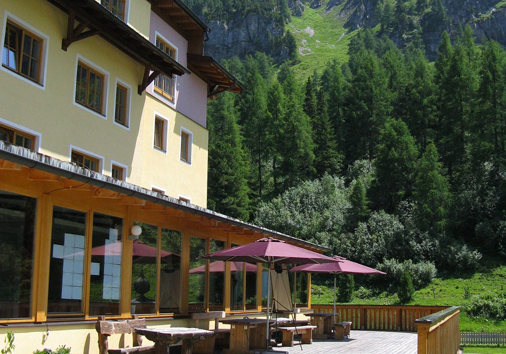 Obertauern - Tauernhof Deine Unterkunft - Wunderschön gelegen.
