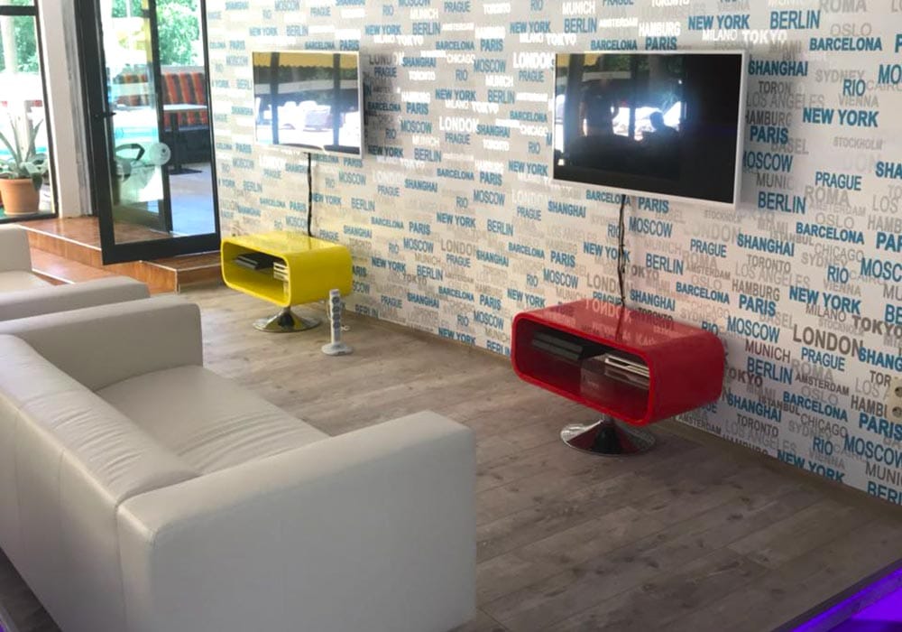 PS4-Corner Lust auf eine Runde FIFA 20 in der Lobby?