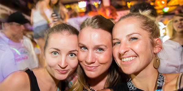 Diskothek Megapark Dolphin Party im Megapark Dolphin