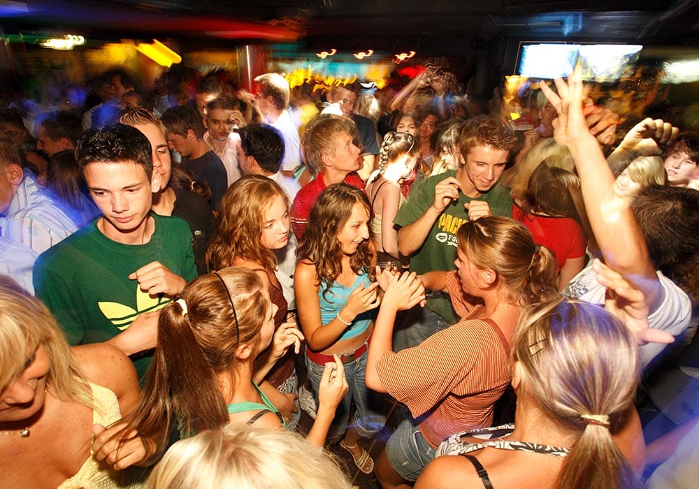 Rimini - Party Eine Runde dancen mit deinen Freunden.