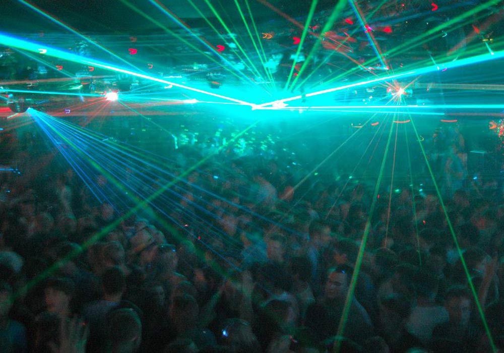Lloret de Mar Lloret bietet die die besten Lasershows, die du je gesehen hast.