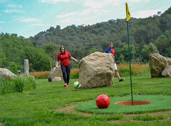Fußballgolf Spaß und Sport kombiniert - Fußballgolf!