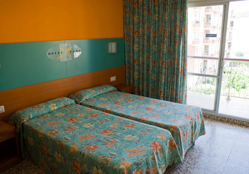 Zimmer im Hotel Papi Wenn du mal deine Ruhe brauchst: Dein ordentliches, sauberes Zimmer.
