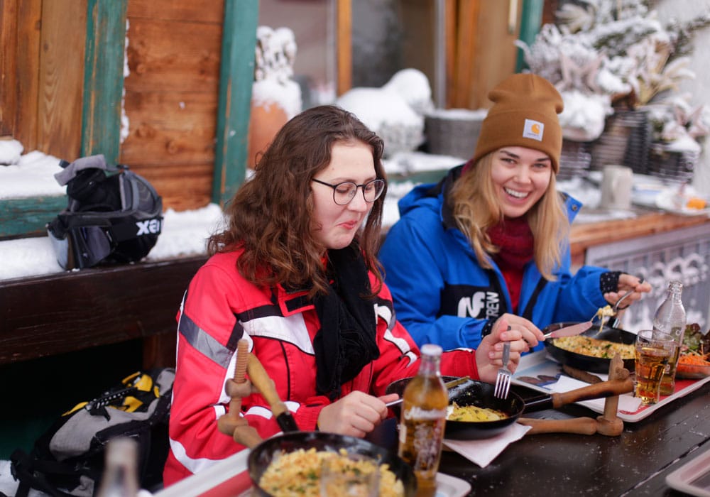 Skihütte Kleine Stärkung gefällig?