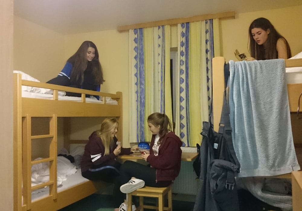 Mehrbettzimmer im Jugendgästehaus Stadler Mehrbettzimmer im Jugendgästehaus Stadler