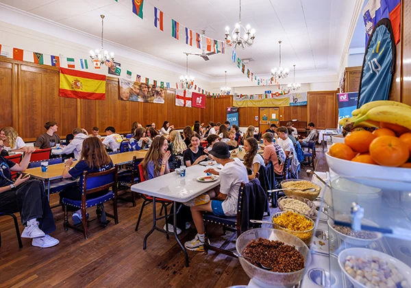 Speisesaal bei der Abiturvorbereitung in Bournemouth