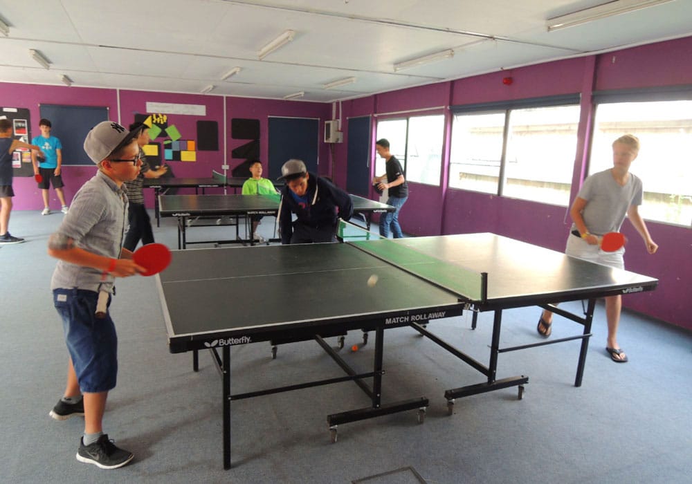 Teignmouth - Trinity School Auch bei schlechtem Wetter gibt es viele Alternativen im Internat.